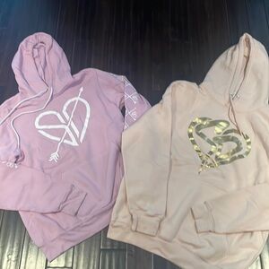 Sofie Dossi sweatshirt bundle size M